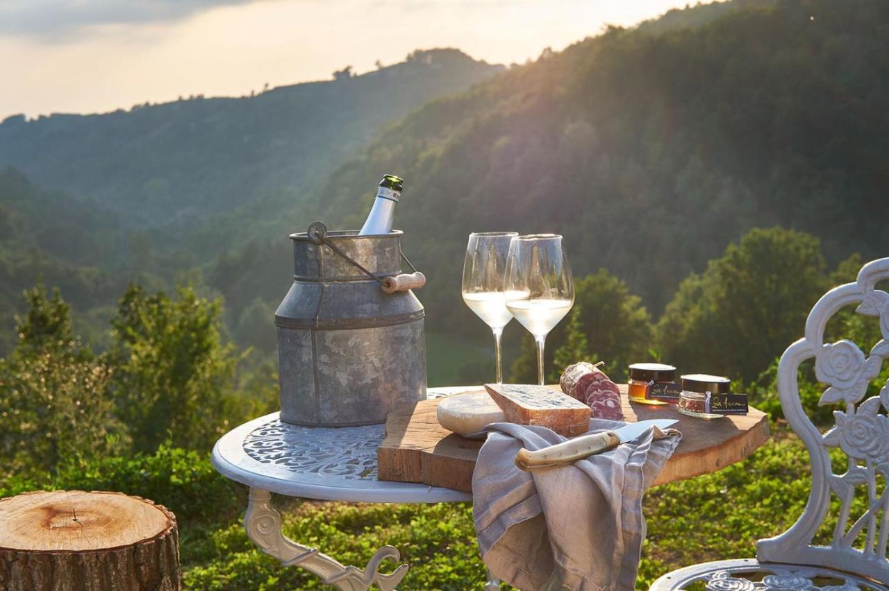 Cascina Facelli - Luxury Bed and breakfast Bossolasco